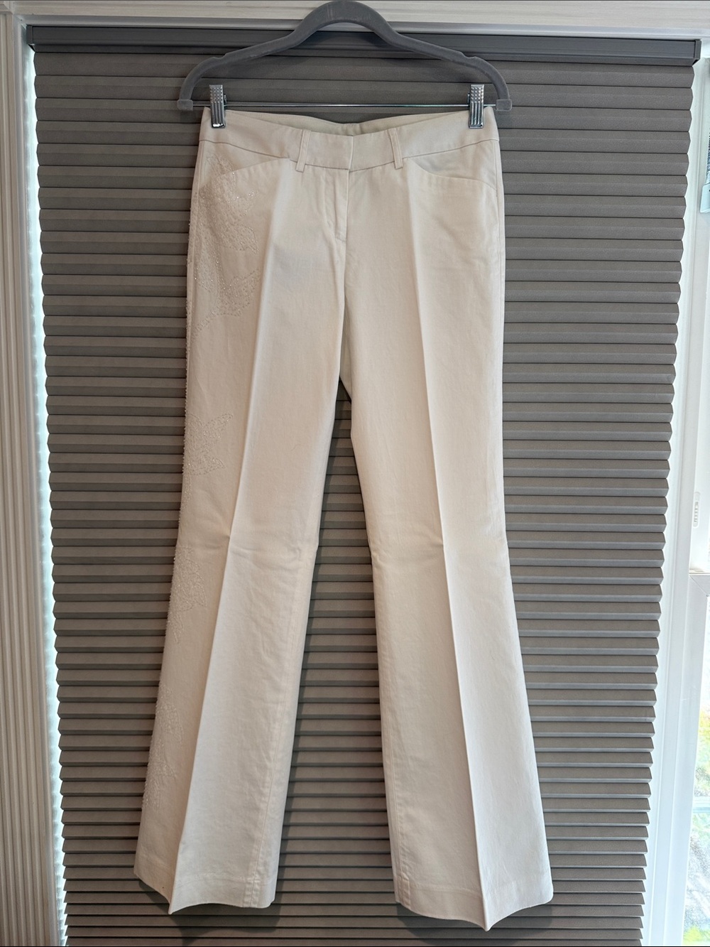 New Express Cream Flared Dress Pants - Women's Tailored Trousers - size 2